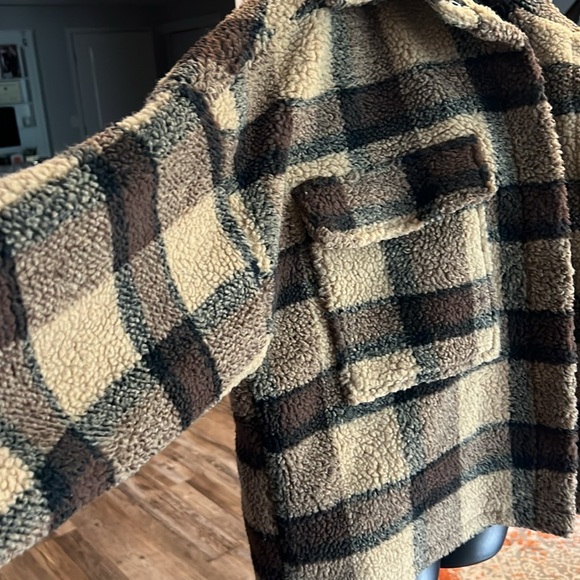 Pretty Little Thing PLUS | Size 12 | Brown - Picture 9 of 14